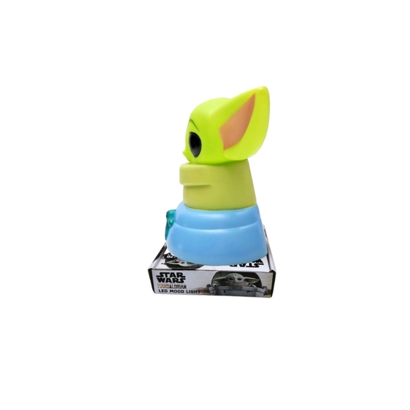 Disney Star Wars The Mandaloria Baby Yoda Grogu LED Mood Light Night Light - Picture 4 of 5